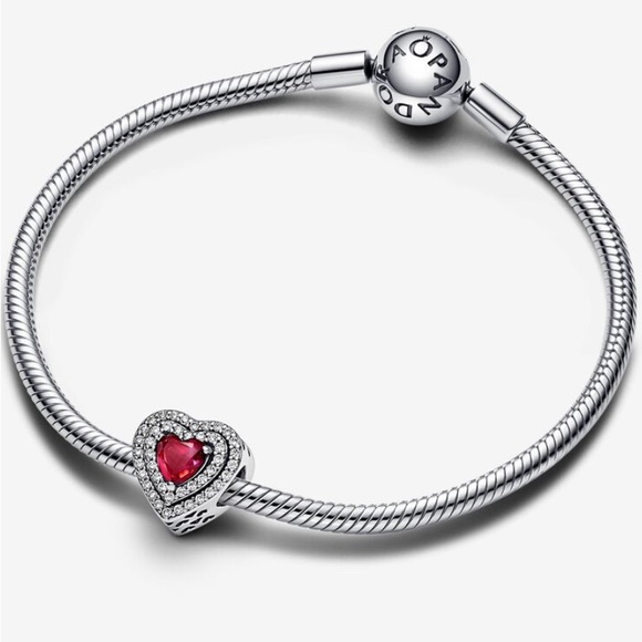 PANDORA Sparkling Levelled Heart Charm w/box - Picture 2 of 7